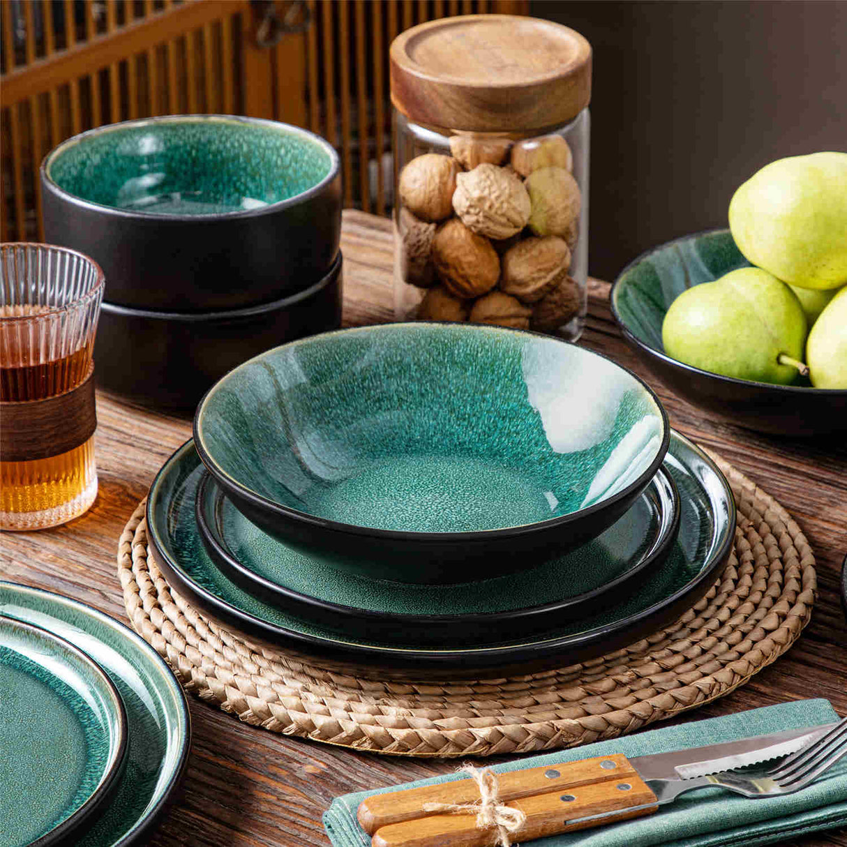 Playa 16 Piece Glossy Dinnerware Set