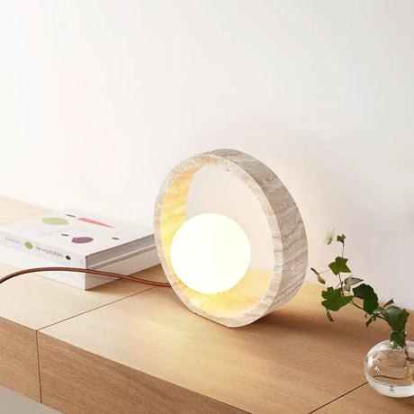 Bordslampa - Ellysia